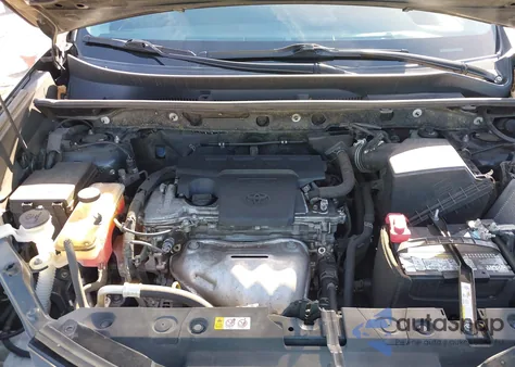 2018 Toyota Rav4 Xle z USA, uszkodzony, nr VIN JTMWFREV2JD131488